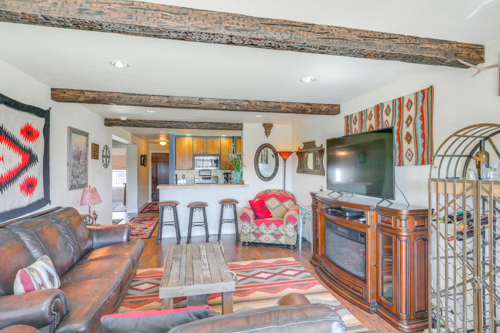 Ennis Vacation Rental With Balcony Walk To Downtown Exterior photo